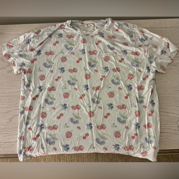 Djerf Avenue Summer Berries PJ Set XXS - Picture 2 of 5